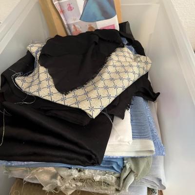 B16- Sewing patterns, trim & fabric