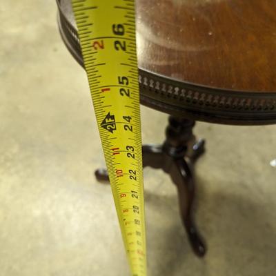 Accent Table By Schott Furniture