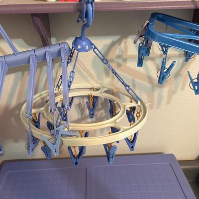 B26- Waste baskets, tote, portable drying racks