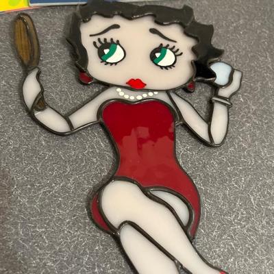 B32- Betty Boop