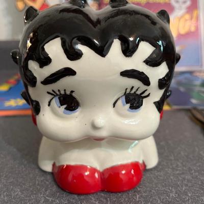 B32- Betty Boop