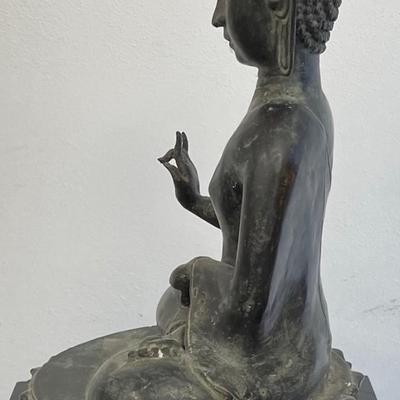 Antique Bronze Sitting Buddha