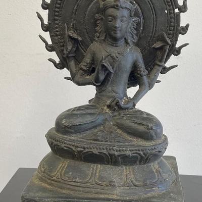 Sitting Bronze Buddha Figurine