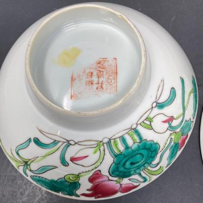 Two Early 20th Century Chinese Dish Plates