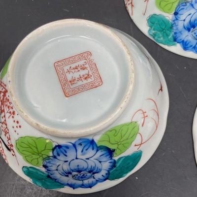 Two Early 20th Century Chinese Dish Plates