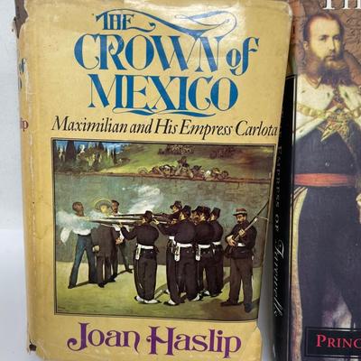 Royalty Books - Mexico