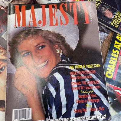 30 British Royal Family Magazines