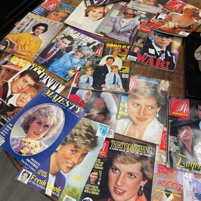 30 British Royal Family Magazines