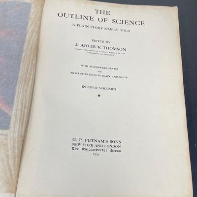 "The Outline of Science" First Volume by J. Arthur Thomson 1922