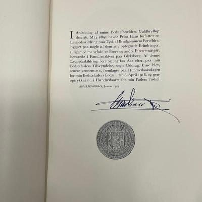 HANS MAJESTET. KONG CHRISTIAN 1Xs FORELDRE. AMALIENBORG 1943.