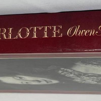 Queen Charlotte, Olwen Hedley