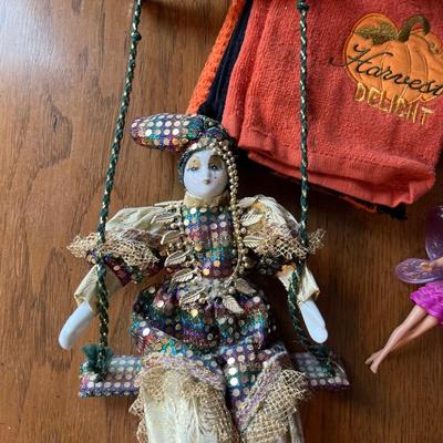 H4- Harlequin, jewelry chest, etc