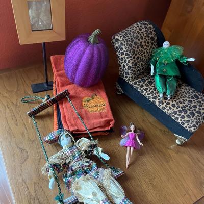 H4- Harlequin, jewelry chest, etc