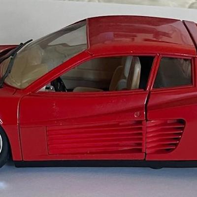 1984 Ferrari Testarossa Production Car, Bburago, Italy, 1/18 Scale, Mint Condition