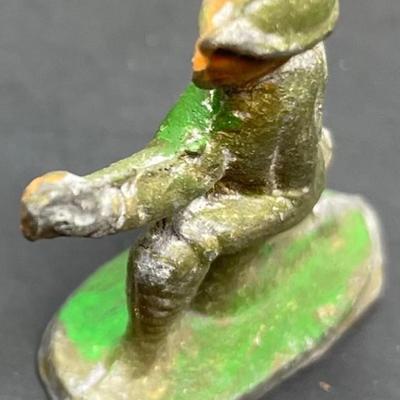 Collection Vintage Lead Assorted WW1/WW2/ Native Indian Toy Soldiers