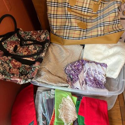 DR3- Two bags & various linens