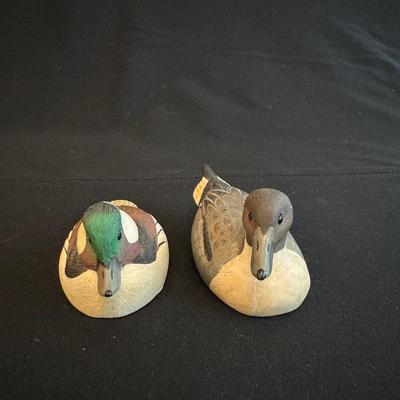 Pair of Signed Resin Ducks (K-TF)