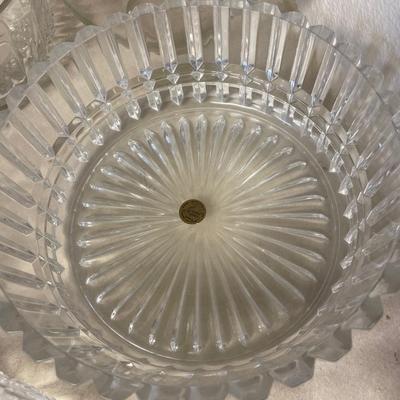K16- Glass/crystal bowls & pitcher