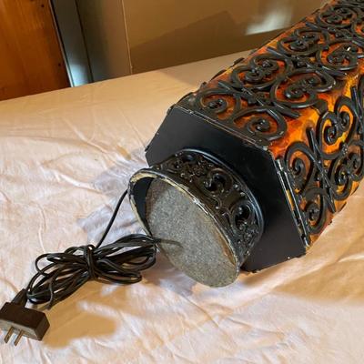 MID-CENTURY PATTERNED LAMPS