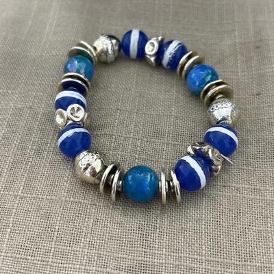 Silver tone and blue beaded bracelet