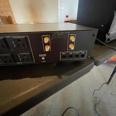 PANAMAX M5100-EX POWER LINE CONDITIONER/SURGE SUPPRESSOR