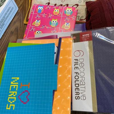 LC2- afghans, rug, folders. Misc