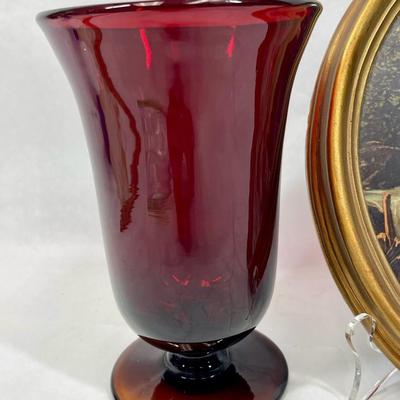 Ruby Red Glass Pedestal Vase w Oval artwork