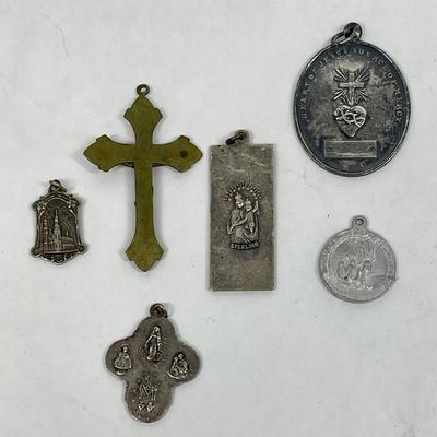 Vintage religious jewelry lot