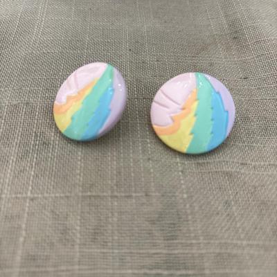 Round vintage rainbow pastel earrings