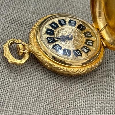Vintage gold tone pocket watch
