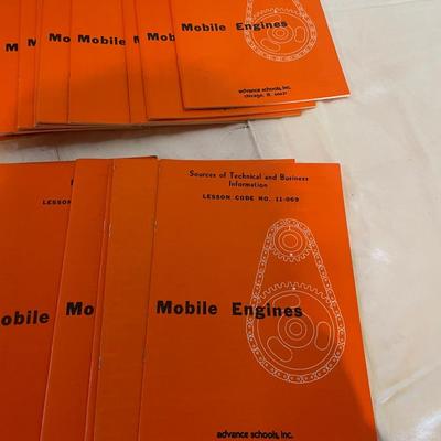LESSON BOOKS ON MOBILE ENGINES