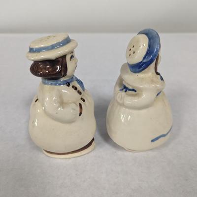 Shawnee Dutch Jack & Jill Salt & Pepper Shaker