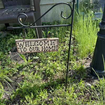 Metal Holders for Bird feeders/Birdhouses