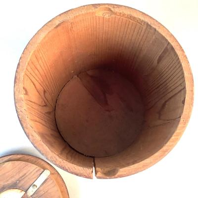 1061 Vintage Biggs Tobacco Humidor