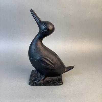 1064 Vintage Cast Iron Virginia Metal Crafters Duck / Door Stop