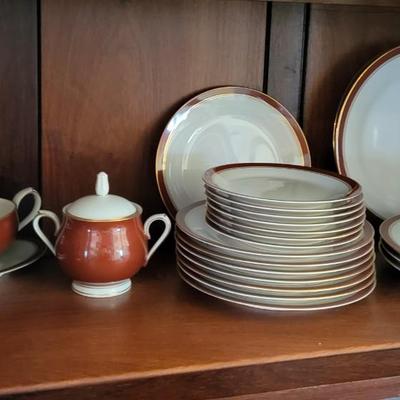 NORITAKE IVORY AND SIENNA 7 PLACE SETTING WITH EXTRAS