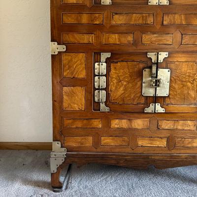 AN AMAZING KOREAN BANDAJI CHEST