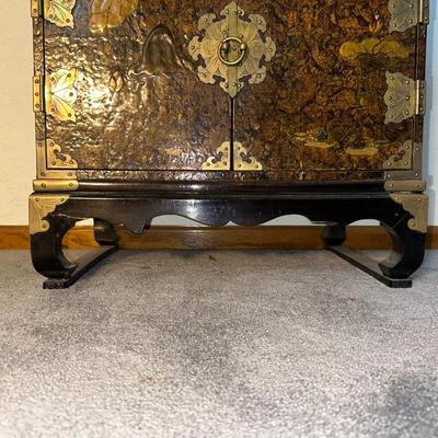 KOREAN LACQUERED END TABLE WITH 2 DRAWERS AND 2 DOOR CABINET