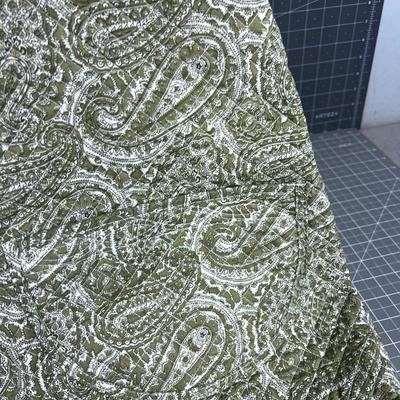 New Quilted Green Apron Paisley 