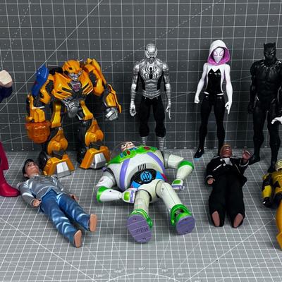 Large Lot of Large Toy ACTION FIGURES