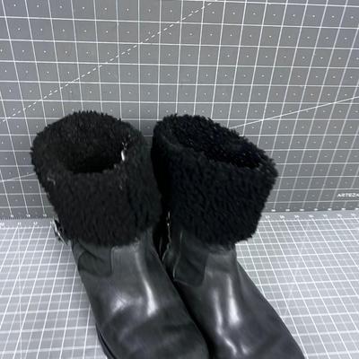 UGG Boots Black Women's 