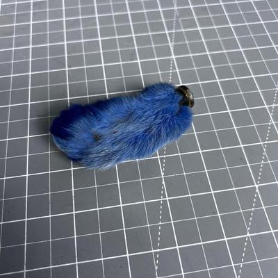 LUCKY Blue Rabbits Foot 