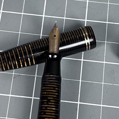 2 Antique PARKER Fountain Pens 
