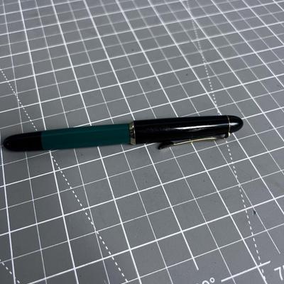 Green PELIKAN 120 Green Barrel 