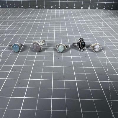 5 Silver and Stone Rings Mixed Lot