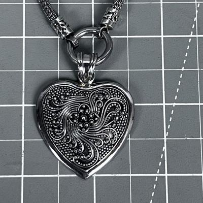 HEART Pendant Chocker Marked 925
