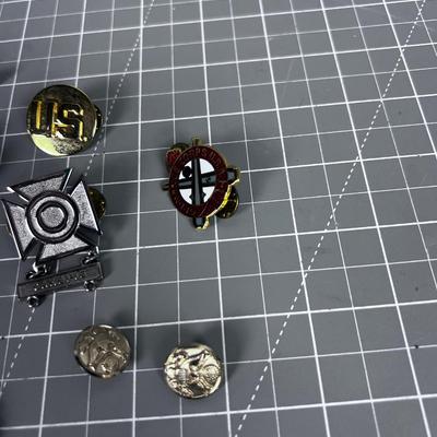 United States Army Buttons, Ribbons & Pins
