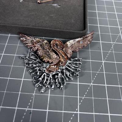Nolan Miller SWAN PIN COLLECTIBLE