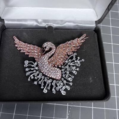 Nolan Miller SWAN PIN COLLECTIBLE