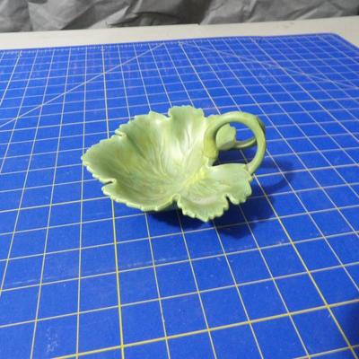 Green Leaf Candy Dish Pottery